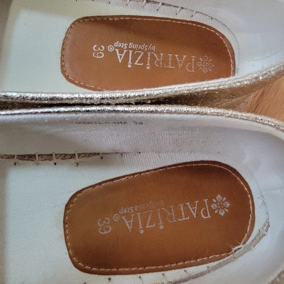 Patrizia by Spring Step Slip On Espadrilles Gold Metallic Colorful Flats Size 39 - Picture 15 of 17